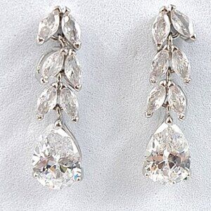 NWOT  Pretty CZ Leaf Drop Earrings
